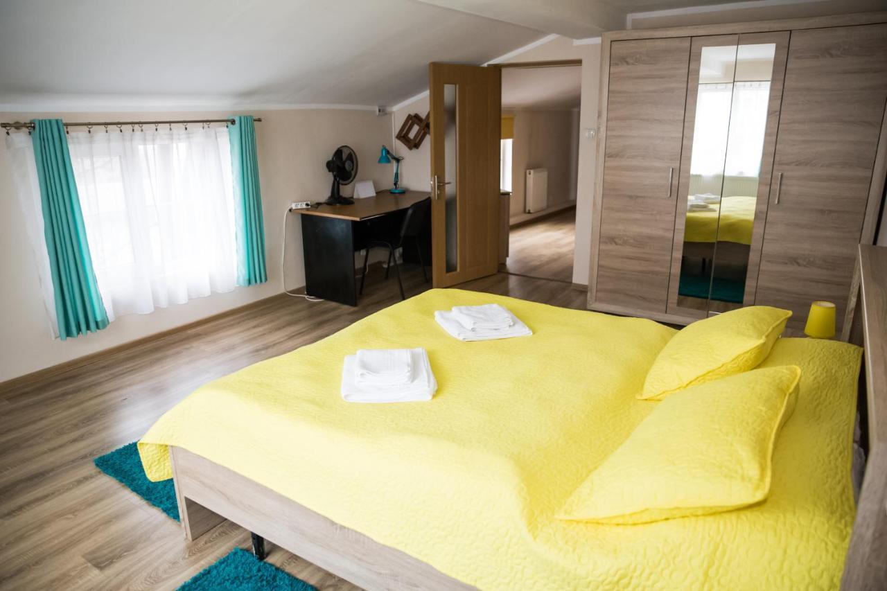 Apartament Beta Appartamento Bistriţa Esterno foto