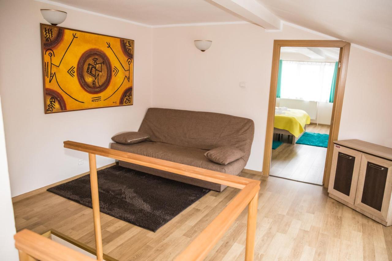 Apartament Beta Appartamento Bistriţa Esterno foto