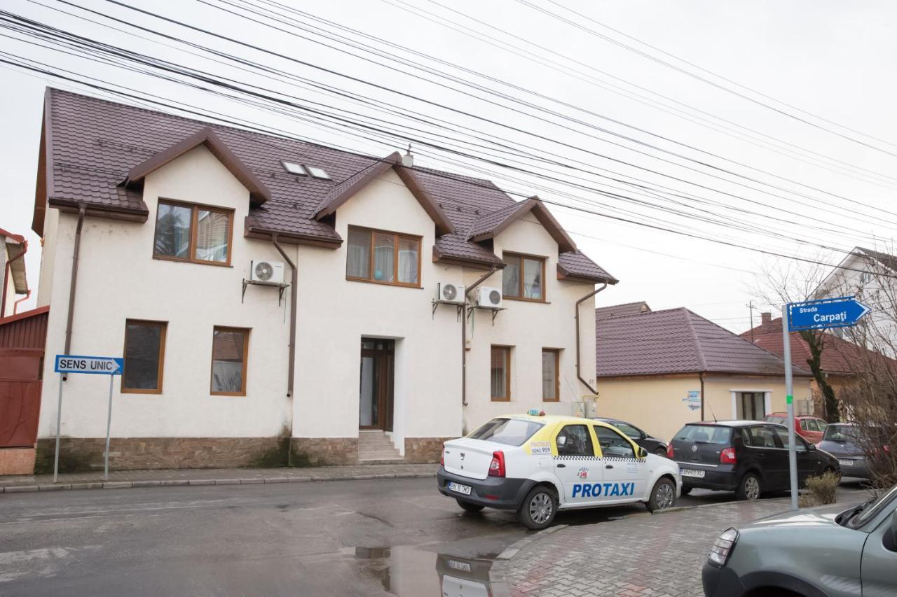 Apartament Beta Appartamento Bistriţa Esterno foto