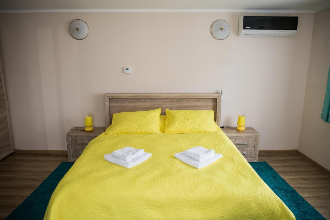 Apartament Beta Appartamento Bistriţa Esterno foto